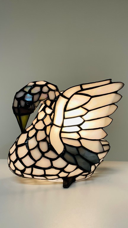 Tiffany tafellamp Swan