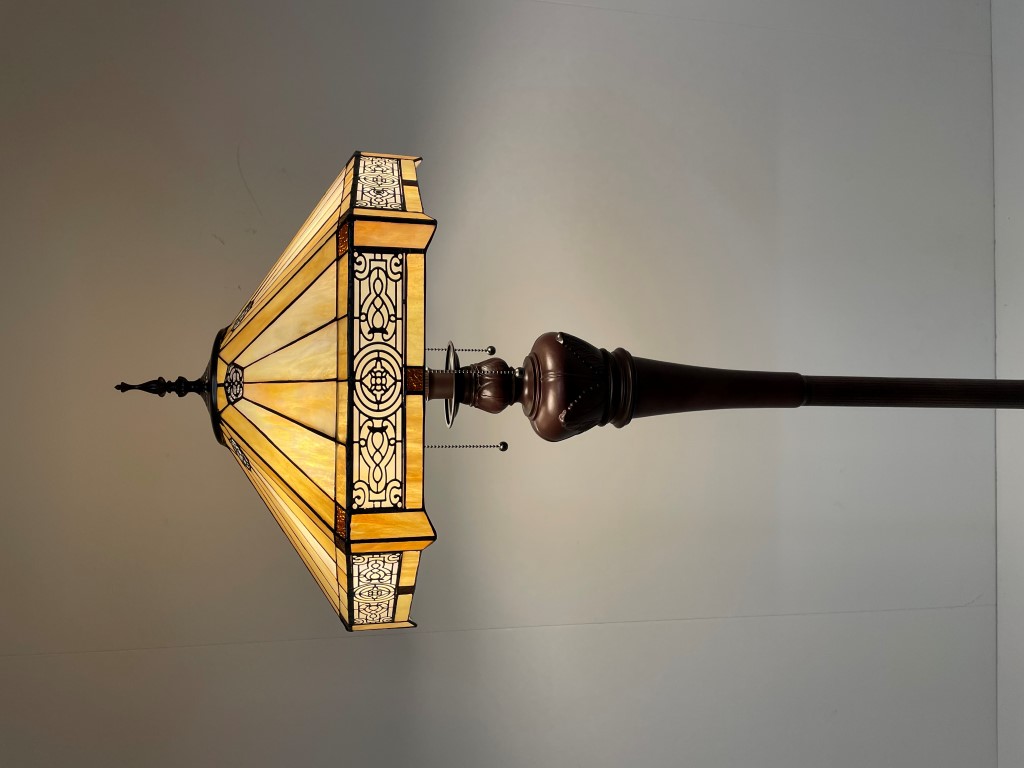 Tiffany vloerlamp Luxembourg 53 De Luxe